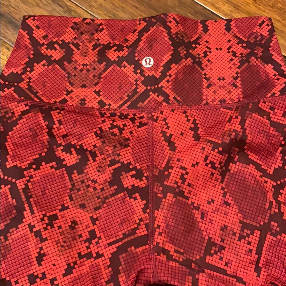 Lululemon leggings